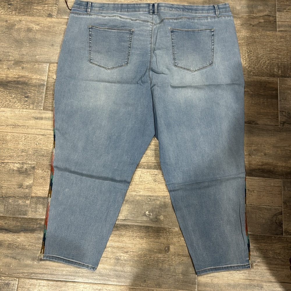 Jeans - Picture 3 of 3